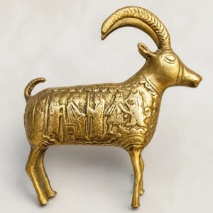مجسمه قدیمی برنجی